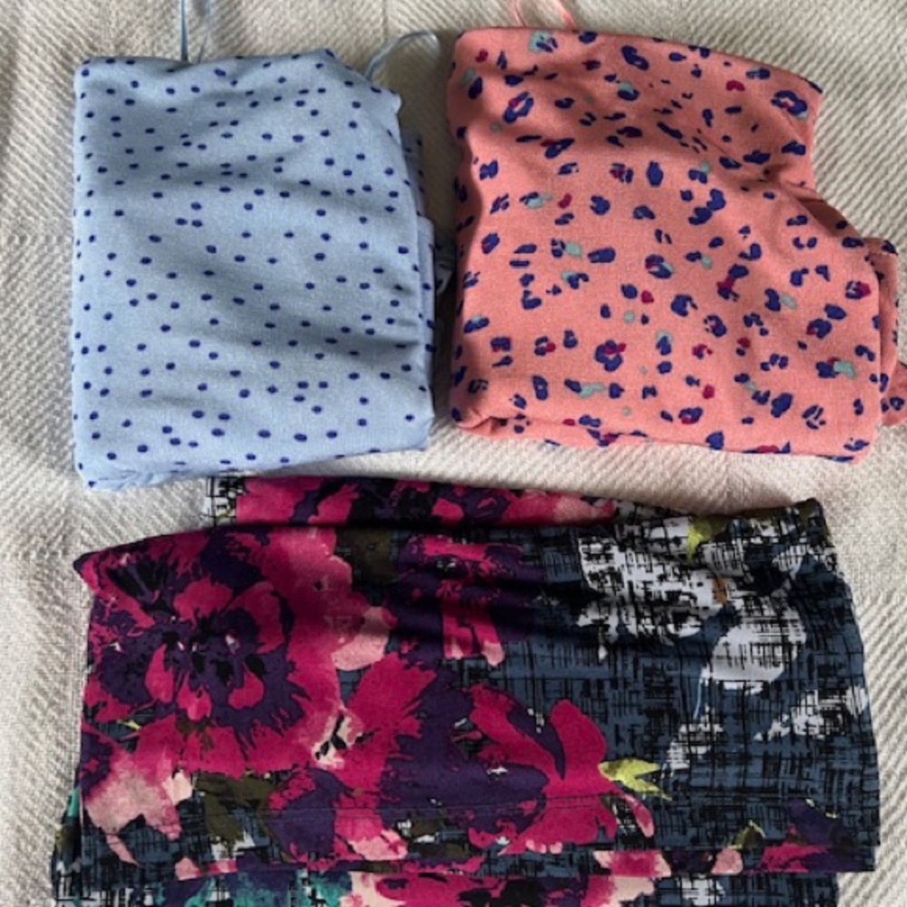Jocelyn Smith 2 Shirts And 1 Skirt